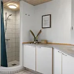 بيت للعطل Beautiful In Harboore With Sauna هاربور
