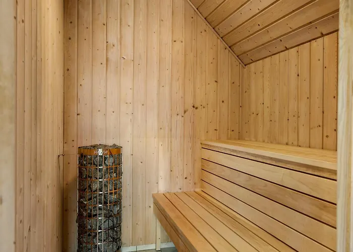 Beautiful In Harboore With Sauna Hébergement de vacances Harboør